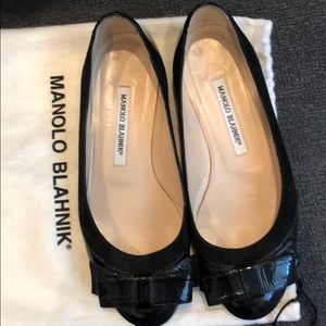 Manolo Blahnik Flats Black Patent/Suede Size 36.5